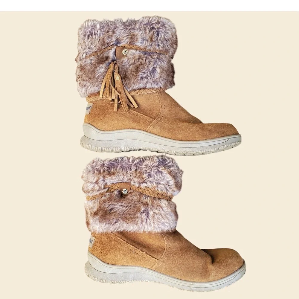Minnetonka Womens 80083 Tan Suede Faux Fur Tassel Winter Boots Size 8M
